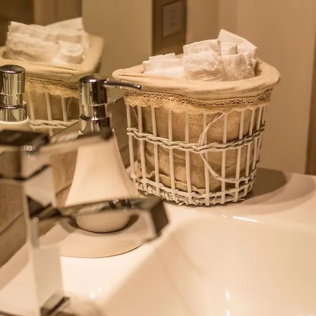 Qsix Luxury * Verona
