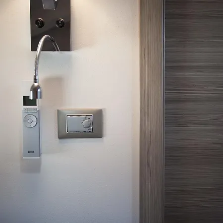 Qsix Luxury